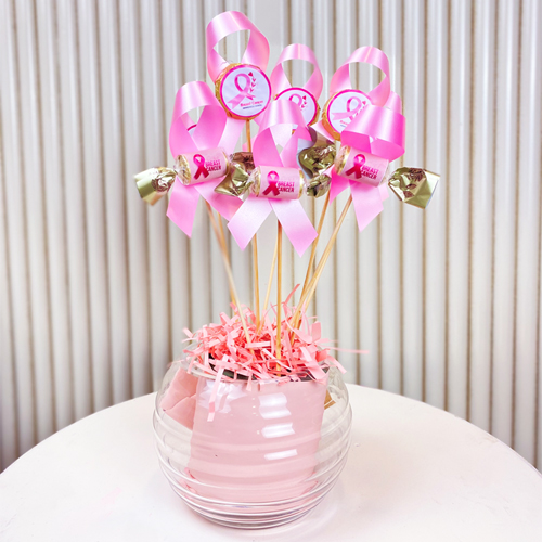 Giveaways vase with chocolate 