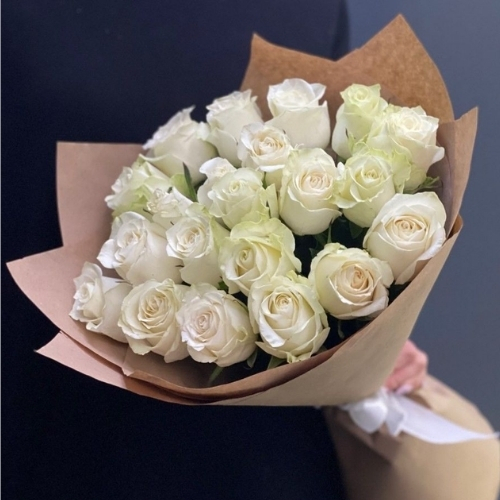 25 White rose Bouquet
