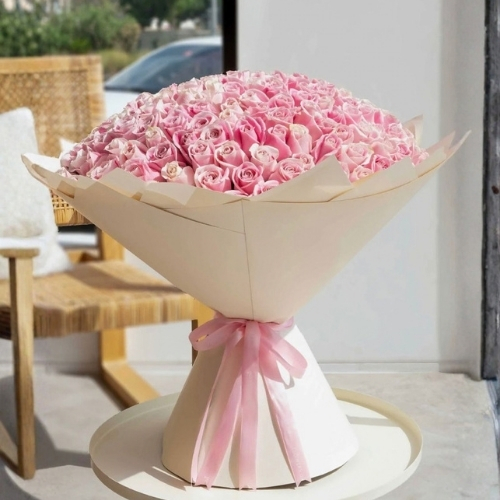 100 Pink Rose Bouquet Neutral 