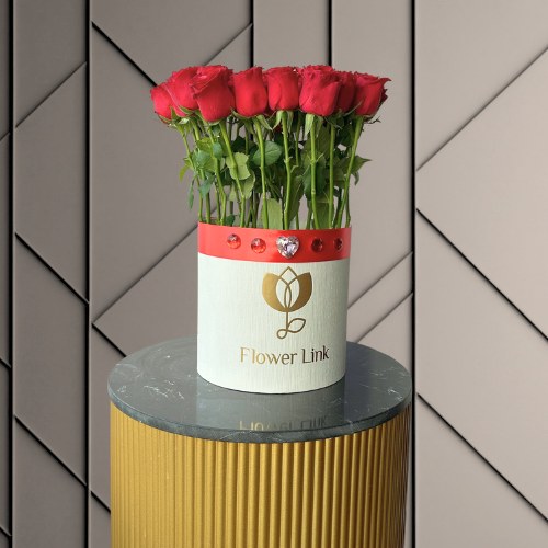 Scarlet Signature Box